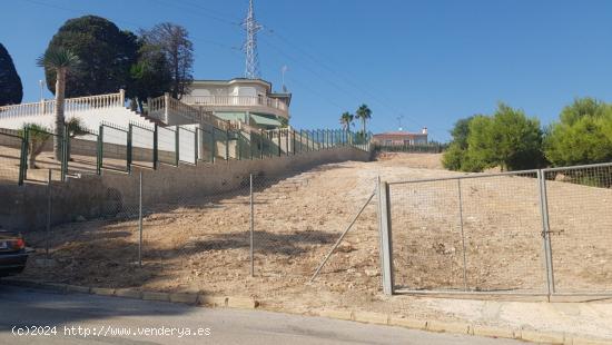 Estupenda parcela en venta en Elche,  Bonavista  - ALICANTE