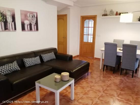 BUNGALOW EN VENTA Y ALQUILER - ALICANTE