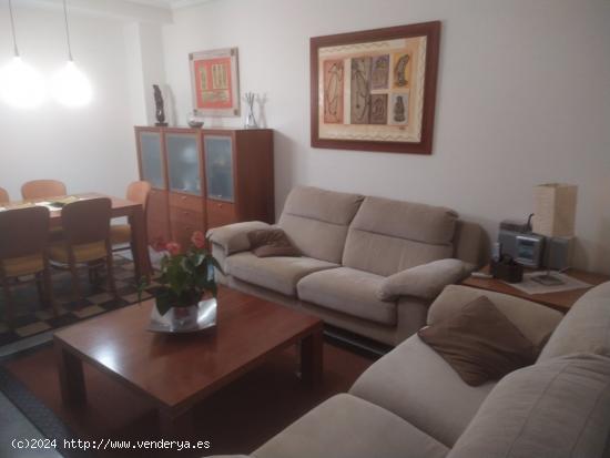 ZONA KELME, 3 DOR,. 2 BAÑOS, PARKING, CON MUEBLES Y ELECTRODOMESTICOS - ALICANTE