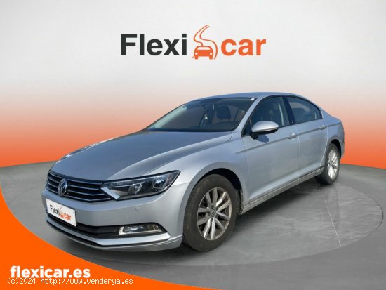 Volkswagen Passat BlueMotion 1.6 TDI 120CV - Vitoria-Gasteiz