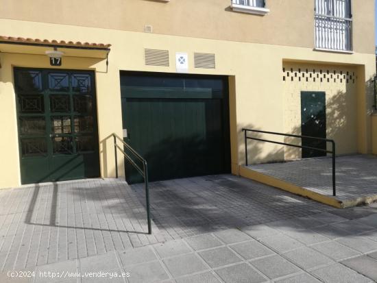 OPORTUNIDAD VENTA DE GARAJE EN LA ZONA DEL CAMPING - CORDOBA