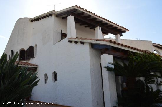 MAGNIFICA CASA CON VISTAS PANORAMICAS AL MAR - TARRAGONA