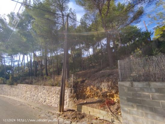 PARCELA CON ESPECTACULARES VISTAS AL MAR EN CUNIT - LOS JARDINES - TARRAGONA