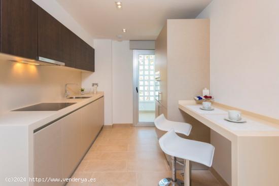 Nuevos apartamentos y áticos de 2 y 3 dormitorios en venta en Elviria alta, Marbella. - MALAGA