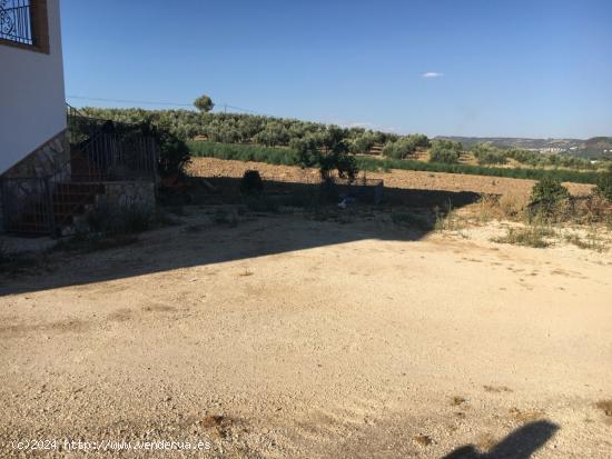 FANTÁSTICA CASA RURAL CON 336M2 EN ZONA DE MONTEFRIO. MUY BUENA ILUMINACIÓN Y DISTRIBUCIÓN. - GRA