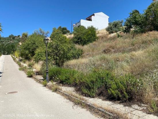 SOLARES URBANIZABLES EN MONTEFRÍO ZONA TRANQUILA E IDEAL PARA VIVIR !!!! - GRANADA