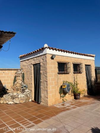 ESPECTACULAR PARCELA DE RECREO SITUADA EN ZONA TRANQUILA DE LA FÁBRICA !!! - GRANADA