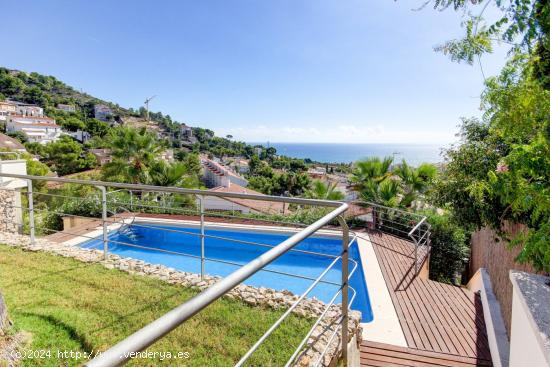 CASA EN VENTA EN SITGES - LEVANTINA - BARCELONA