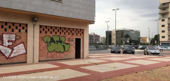  LOCAL EN AVENIDA JUAN DE BORBON - MURCIA 