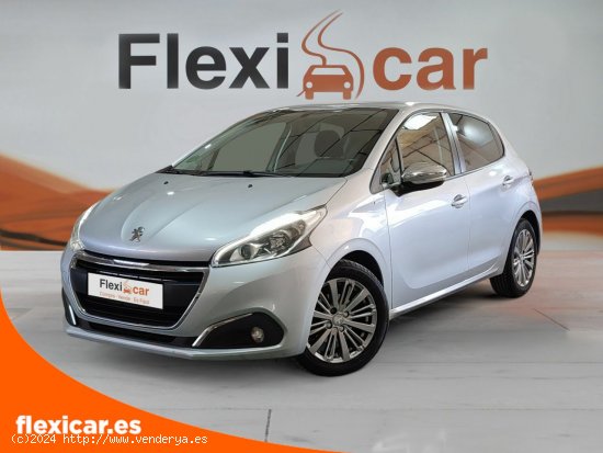 Peugeot 208 5P STYLE 1.6 BlueHDi 73KW (100CV) - 5 P (2018) - Jaén