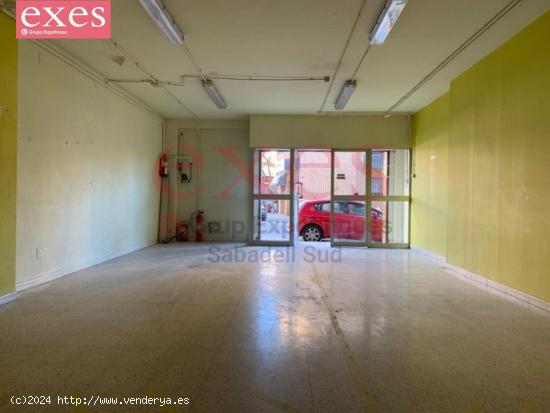 LOCAL COMERCIAL CON PATIO - BARCELONA