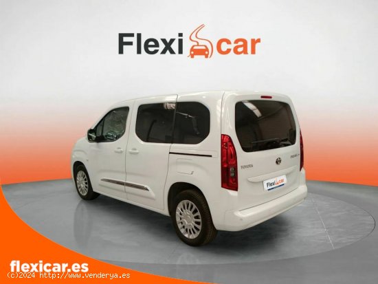 Toyota Proace City Verso 1.5D 96kW (130CV) Family Active Auto L1 - Roquetas de Mar