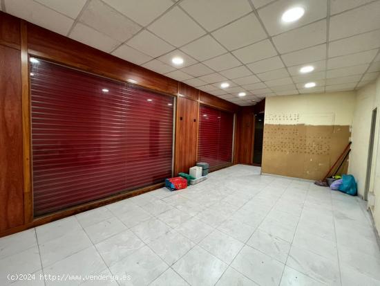 LOCAL DE 75 M² EN LA CREU DE BARBERÀ - BARCELONA