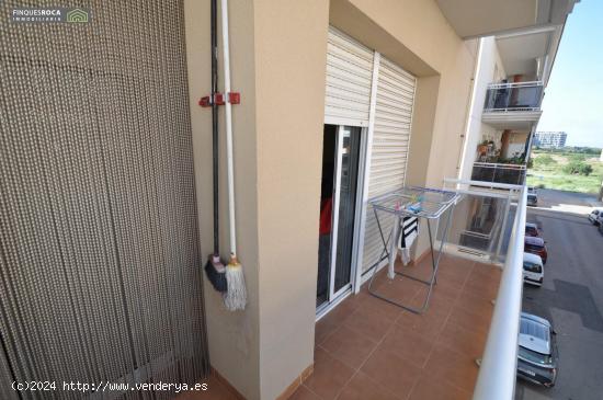 Piso esquinero de 3 habitaciones con terraza en la zona centro - TARRAGONA