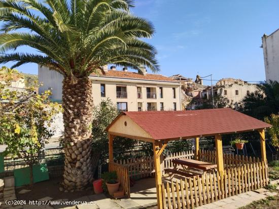 Casa con Terreno - NAVARRA