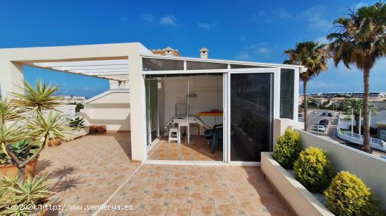 Hermosa casa cerca de la playa en Orihuela Costa 2 habitaciones 1 baño con solárium privado y vist