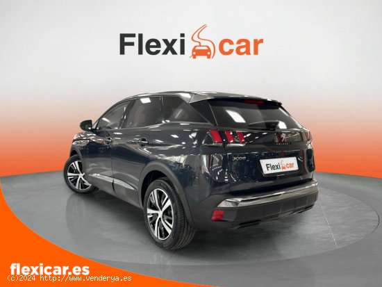 Peugeot 3008 Allure 1.5 130CV SYS EAT8 - 5 P - Cornellà de Llobregat