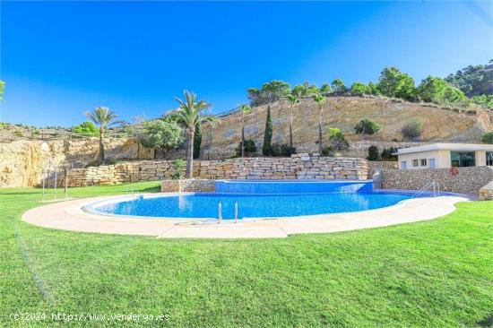 Lujoso Apartamento con gran terraza acristalada con vistas al mar y montaña en rascacielo - ALICANT