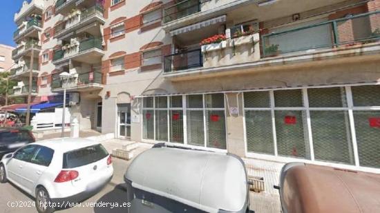 LOCAL EN VENTA EN TORREDEMBARRA - TARRAGONA