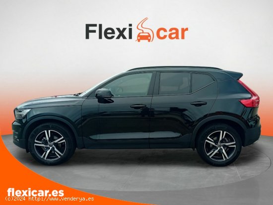 Volvo XC40 2.0 D3 R-Design Auto - Valladolid