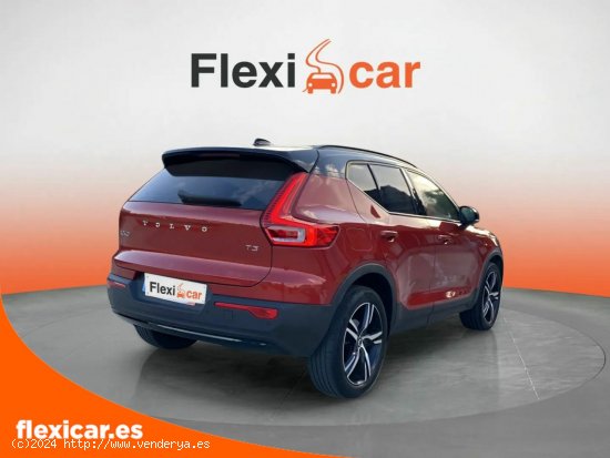 Volvo XC40 1.5 T3 R-Design Auto - Olías del Rey