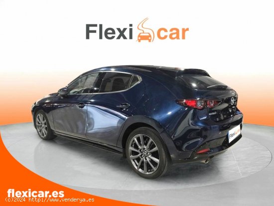 Mazda 3 2.0 SKYACTIV-G 88KW ZENITH - Vilanova i la Geltrú