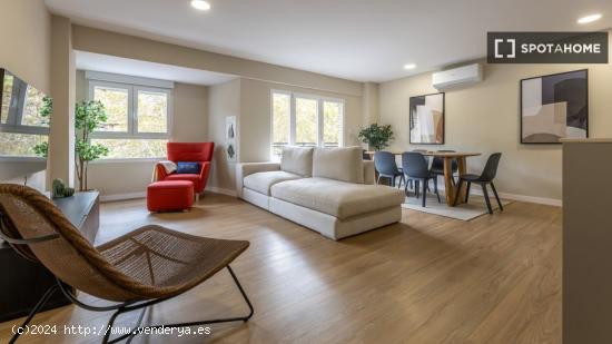 Apartamento de 3 habitaciones en alquiler en Camins Al Grau - VALENCIA