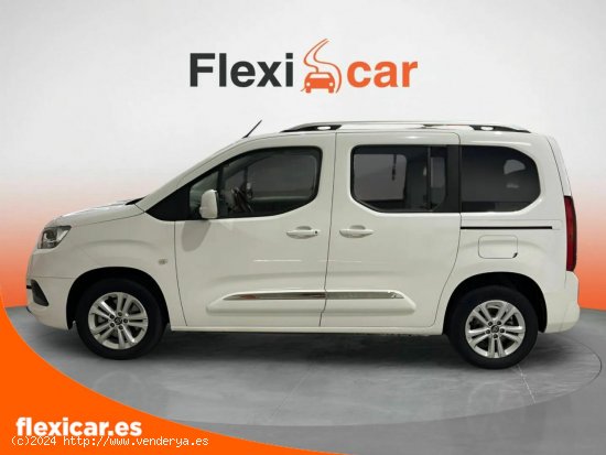 Toyota Proace City Verso 1.5D 96kW (130CV) Family Active L1 - Viladecans