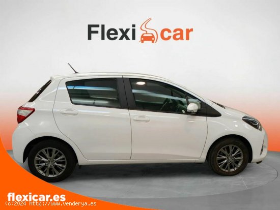 Toyota Yaris 1.5 110 Feel - Roquetas de Mar