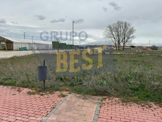  PARCELA DE 220 M², EN NUEVA URBANIZACIÓN, EN BOCEGUILLAS - SEGOVIA 