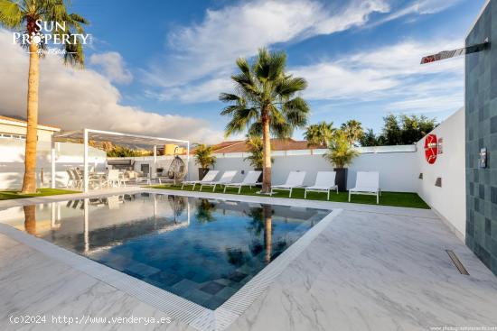 PRESTIGIOSA VILLA DE LUJO EN CALLAO SALVAJE - SANTA CRUZ DE TENERIFE