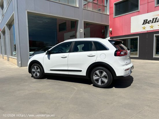 Kia Niro 1.6 GDi Híbrido 104kW (141CV) Drive - Parla