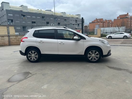 Peugeot 2008 Active 1.2 PureTech 82 ETG5 S&S - Parla