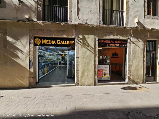 GRAN OPORTUNIDAD LOCAL COMERCIAL EN VENTA EN RENTABILIDAD DE 176m2 EN EL RAVAL , BARCELONA - BARCELO