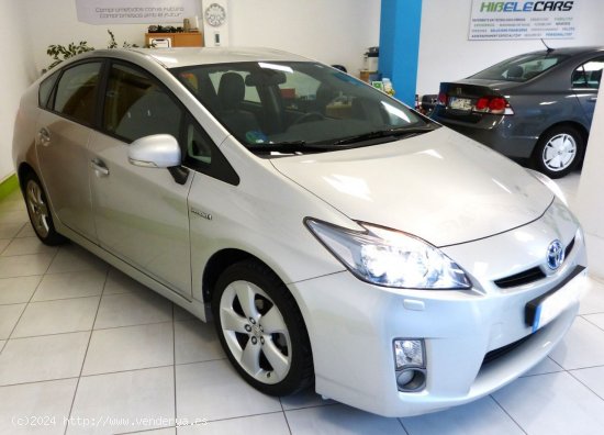 Toyota Prius EXECUTIVE - Montcada i Reixach