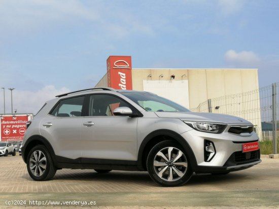 Kia Stonic 1.0 T-GDi 74kW (100CV) MHEV iMT Drive - Carcaixent