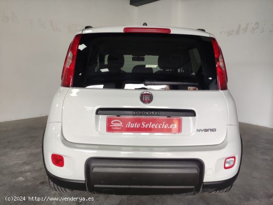 Fiat Panda City Life Hybrid 1.0 Gse 51kw (70CV) BLANCO diciembre 2022 - Carcaixent