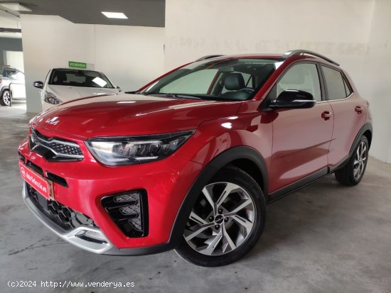  Kia Stonic 1.0 T-GDi 74kW (100CV) MHEV iMT GT Line Rojo gasolina 2022 - Carcaixent 