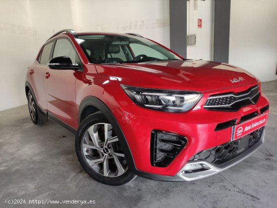 Kia Stonic 1.0 T-GDi 74kW (100CV) MHEV iMT GT Line Rojo gasolina 2022 - Carcaixent