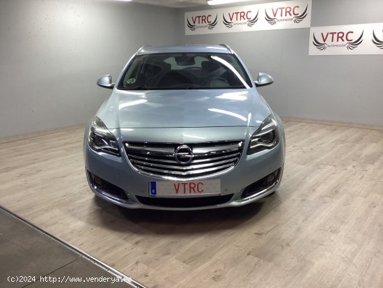 Opel Insignia Sports Tourer 2.0CDTI - Madrid