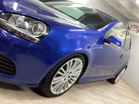 Volkswagen Golf R32 3.2 4MOTION - Madrid