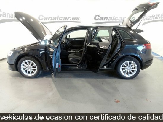 Audi A3 1.6 TDI Attraction S Tronic  105CV - Las Rozas de Madrid