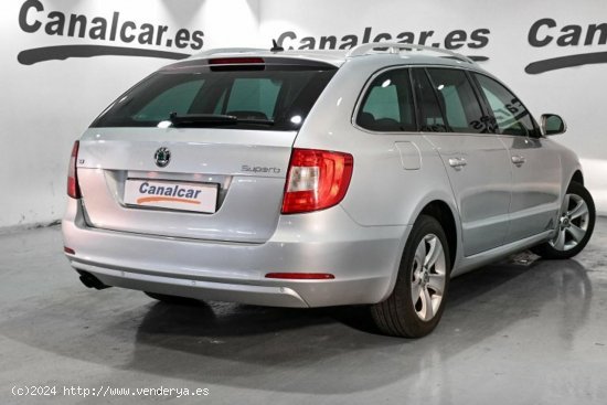 Skoda Superb Combi 1.9 TDI PD Ambition - Las Rozas de Madrid