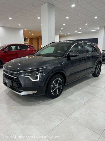 Kia Niro 1.6 GDi HEV 95kW (129CV) Drive - Madrid