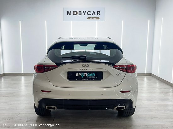 Infiniti Q30 1.5D - Manises