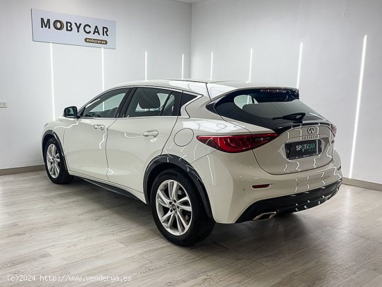 Infiniti Q30 1.5D - Manises