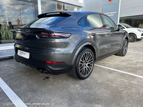 Porsche Cayenne Coupé E-HYB - Perillo