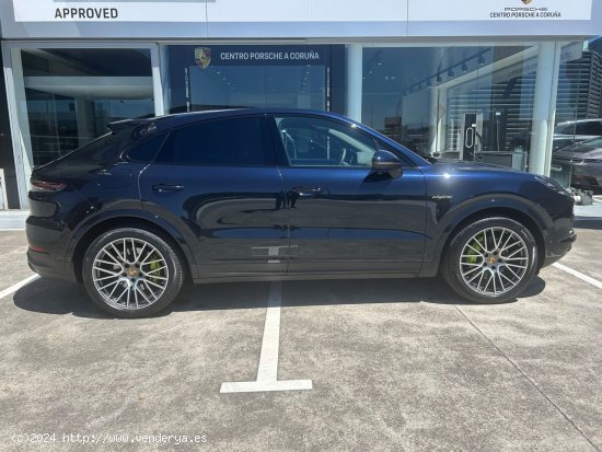 Porsche Cayenne Coupé E-HYB - Perillo