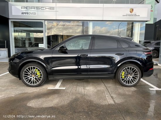 Porsche Cayenne Coupé E-HYB - Perillo