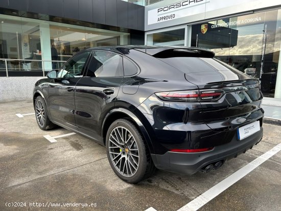 Porsche Cayenne Coupé E-HYB - Perillo